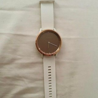 Photo of Beautiful ladies smart watch**