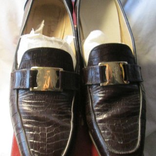 Photo of Salvatore Ferragamo Ladies Shoes..size 9 1/2 AA..Pre-owned