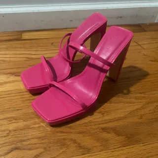 Photo of Forever 21 Pink High Heel
