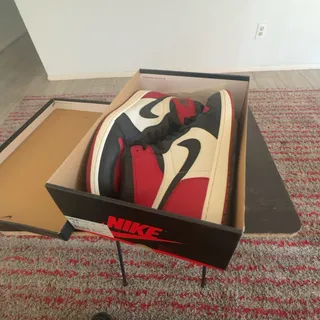 Photo of Bred Toe air Jordan 1