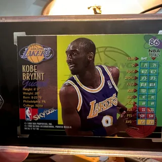 Photo of 1997-98 Kobe Bryant  SkyBox Metal