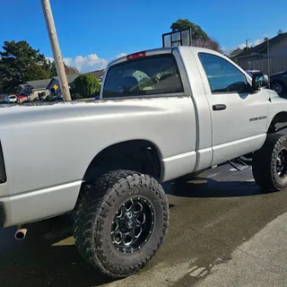 Photo of 2005 Dodge Ram 1500 Regular Cab · SLT Pickup 2D 8 ft