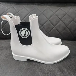 Photo of Nautica Women's Ankle Rainboots