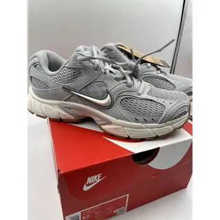 Photo of Nike V5 RNR Grey White Gum Running Athletic Shoes Women Size 6.5, Men Size 5