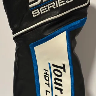 Photo of Tour Edge 524 series golf cover