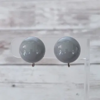 Photo of Vintage Clip On Earrings Slightly Over 0.75" Grey Retro Earrings