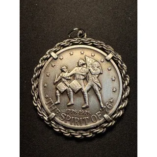 Photo of Spirit of 76 Bicentennial Medal 200 Anniversary Coin Pendant