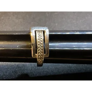 Photo of Size 8 LA Belt Design W/ Diamond Chips Ring