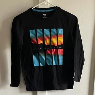 Photo of Old Navy boys medium top