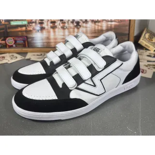 Photo of Vans Sport Low Velcro Strap Black White Sneakers Men’s 13 VN721356 New
