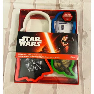 Photo of NEW Star Wars The Force Awakens 4-Piece Cookie Cutter Set Disney Lucasfilm NIP