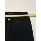Listing Photo Thumb #3