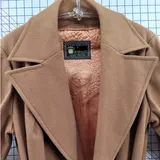 Listing Photo Thumb #5