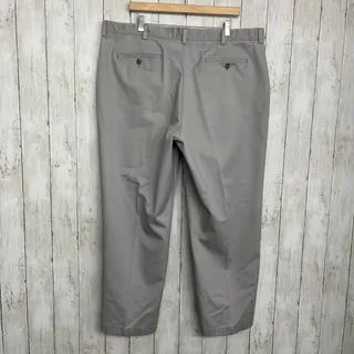 Photo of L.L. Bean Comfort Waist Gray Chino Plain Basic Short Work Cotton Dress Pants 42