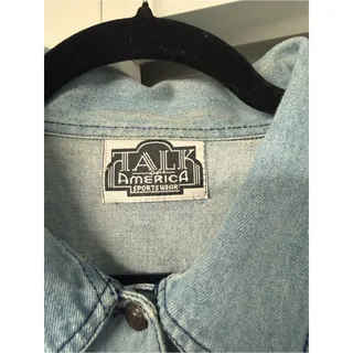 Photo of VTG Light Blue Embroidered Denim Shacket floral butterfly Nosize tag 1x?plussize