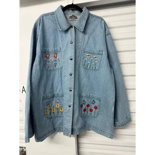 Photo of VTG Light Blue Embroidered Denim Shacket floral butterfly Nosize tag 1x?plussize