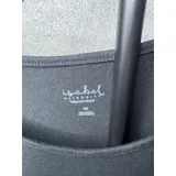 Listing Photo Thumb #3