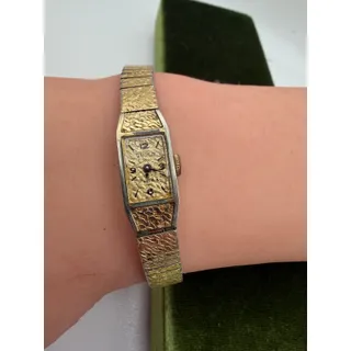 Photo of Vintage Ladies Gruen 17 Jewel Watch