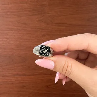 Photo of Men's Vintage Cool Scorpion Ring Silver and Black Size 8 USA