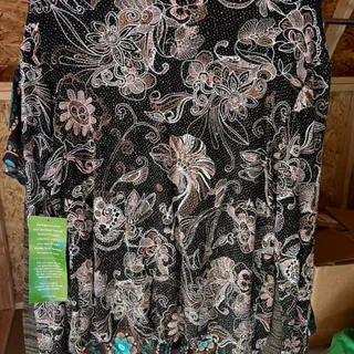 Photo of Blu Sage Shiny Black & Floral Design Over Shirt LS Size XL