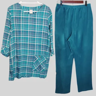 Photo of Blair Teal Plaid Tunic Pullover Corduroy Pant Set Women’s Large Excellent Estate