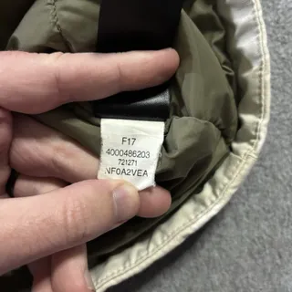 Photo of The North Face Inlux Insulated DryVent Jacket Womens XL White Fleece Hooded