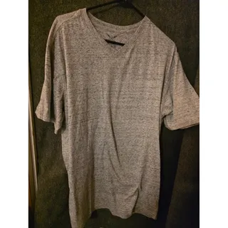 Photo of Faded Glory XL 46-48 Mens Heather Grey Blue Fleck V Neck Short Sleeve T Shirt