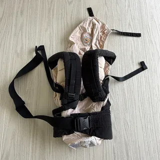 Photo of Ergobaby Original Baby Carrier Black Camel BCIIA2F14 Preowned