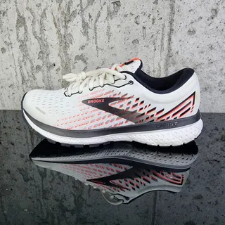 Photo of Brooks Ghost 13 Women's Size 9 Running Shoes Preowned Fresh Foam Insoles