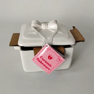 Photo of White Square Stoneware Baking Dish w/ Lid Bow Handle Oven Safe 350°F