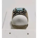 Listing Photo Thumb #4