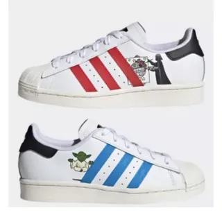 Photo of NWT Star Wars x adidas Disney Superstar New Hobbies Sneakers Yoda Darth Vader 5Y