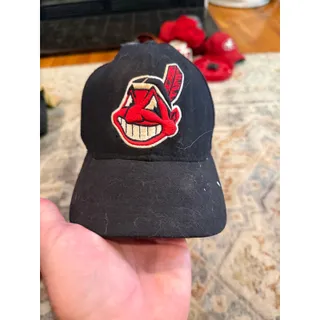 Photo of Vintage Cleveland Indians Chief Wahoo New Era Diamond Collection Fitted Hat Size 6 7/8 MLB