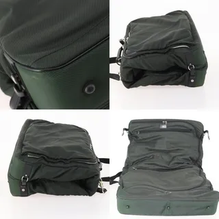 Photo of Louis Vuitton Taiga Portable Cinque Cintre Garment Cover Green