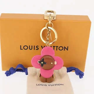 Photo of Louis Vuitton Porte Cre Vivienne Charm Metal Pink