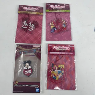 Photo of Ichiban Kuji Disney Key chains bundle mickey Minnie Goofy 