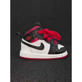 Photo of Nike Air Jordan 1 Mid TD Gym Red Black Toe Toddler Size 4C Leather