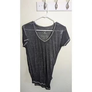 Photo of Curfew Women's T-Shirt Size Large
