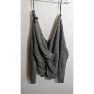 Photo of Forever 21 Women's Knit Sweater Size Small