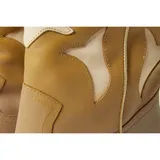 Listing Photo Thumb #6