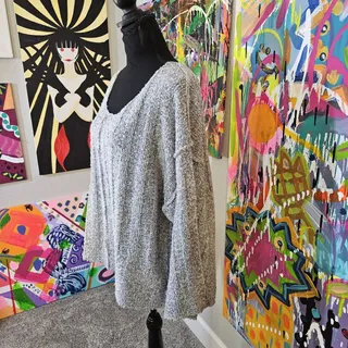 Photo of The Impeccable Pig Sweater Medium Gray Marled Knit Pullover Kimono Sleeves EUC