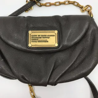 Photo of MARC JACOBS Pre-loved Gray Leather handbag
