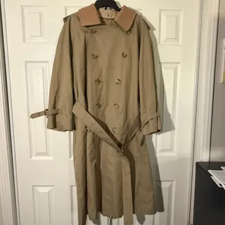 Photo of #109 - Burberrys Trench Coat Vintage- Zip out wool liner- Size 44