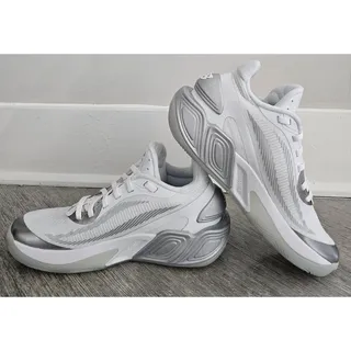 Photo of New Balance TWO WXYv5 White Silver Chrome BB2WYRG5 Basketball Shoes Men's Size 5