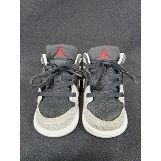 Photo of Nike Air Jordan 1 Mid SE Elephant Toe Grey Black Toddler Shoes Size 4C