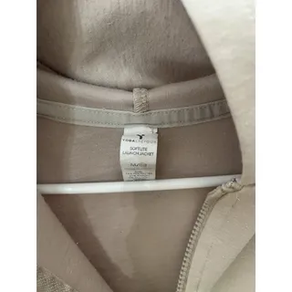 Photo of Girls Beige Yogalicious Zip Front Hoodie Pockets Soft Size Medium