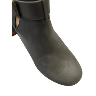 Photo of EUC Wonderly Cobie Gunmetal Gray Chunky Platform Ankle Boots Size 7M