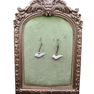 Photo of Vintage Carved Shell Bird Dangle Hook Earrings 1.5 Preowned