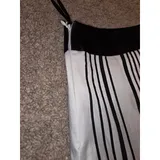 Listing Photo Thumb #6