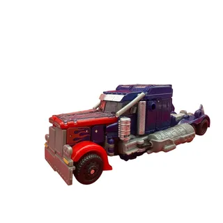 Photo of Transformers: Dark of the Moon (DOTM) Voyager Class Optimus Prime Truck